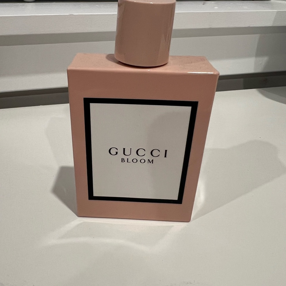 Gucci Bloom Pink Fragrance Bottle